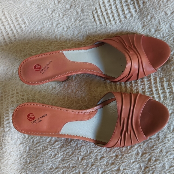 Blondo Size 10 Pink 3 inch Heel Leather Slide in Sandals - Picture 2 of 10